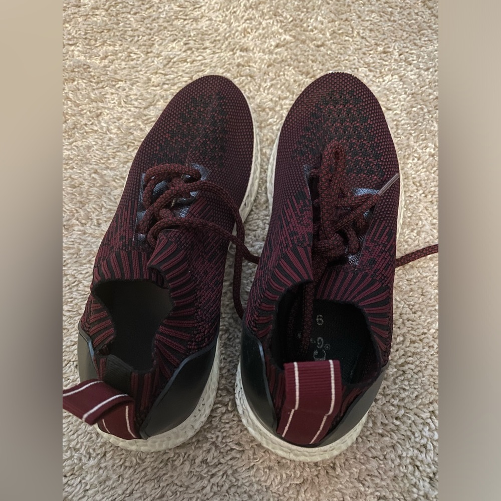 Comfortable Every-Day Sneakers